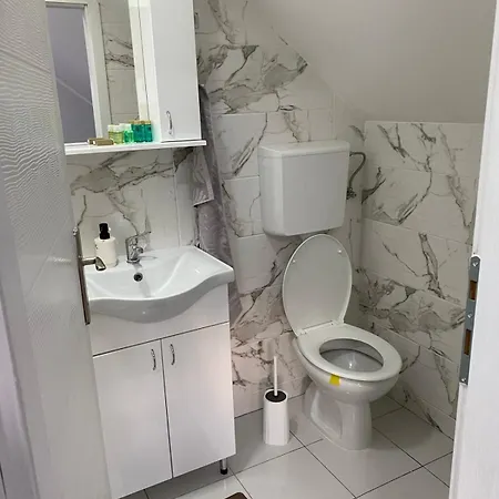 Petlov Appartamento *